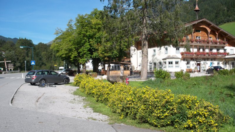 parkplatzinlandl.jpg