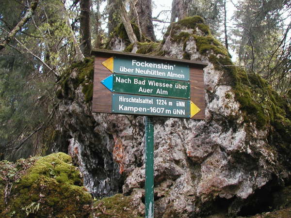 Richtung Hirschtalsattel halten