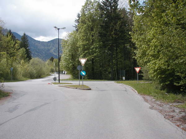 wieder in Lenggries rechts fahren