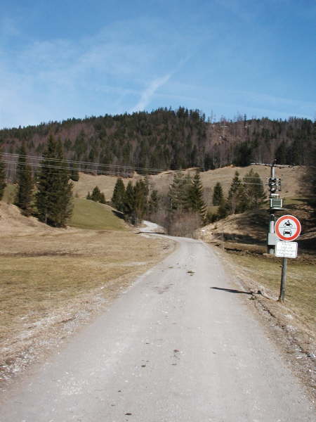 Abzweigung von der Hauptstrae