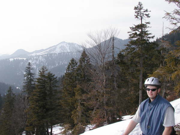 Blick auf benachbarte Berge