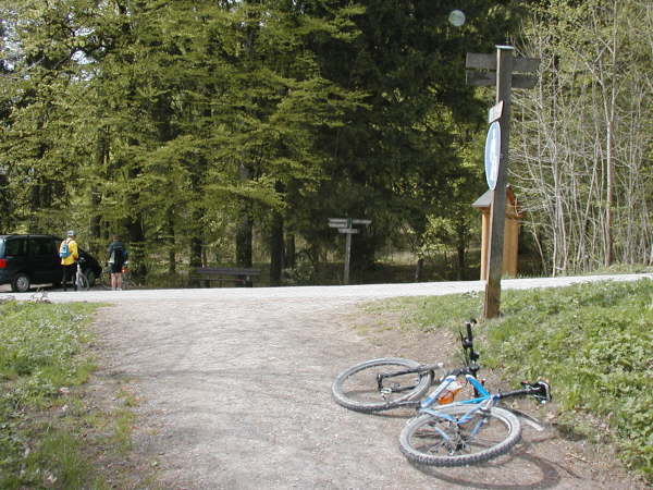 rechts steil bergauf fahren