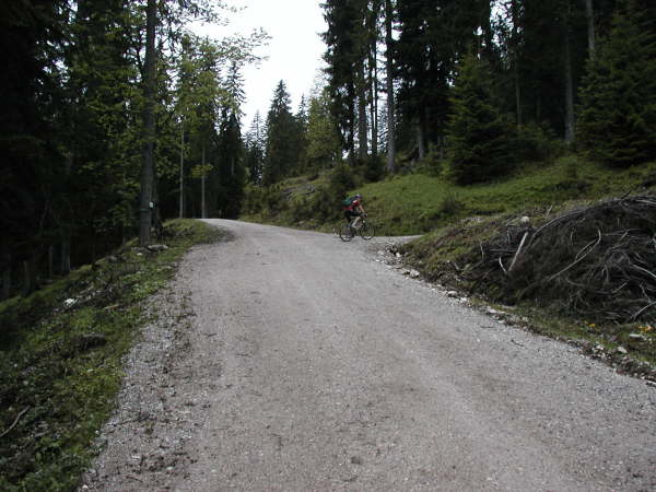 rechts abbiegen Richtung Schinder