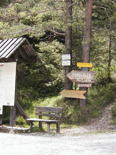 Richtung Eppzirler Alm, Oberbrunnalm