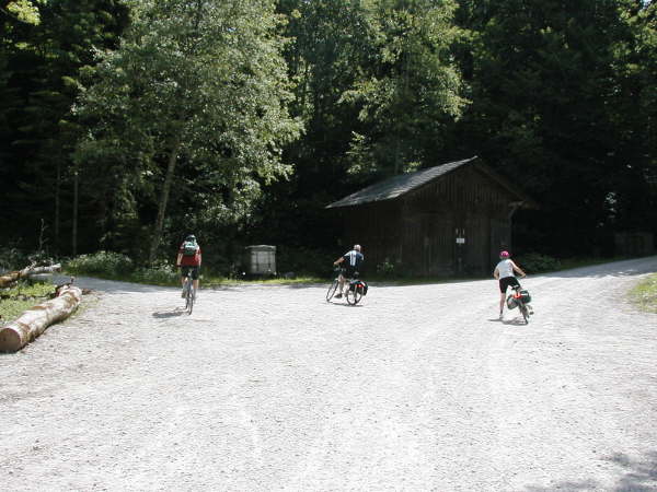 links zur E.H.J. Klause