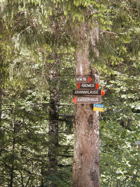 weiter Richtung Kaiserhaus