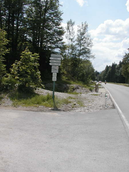 Abzweig zum Parkplatz