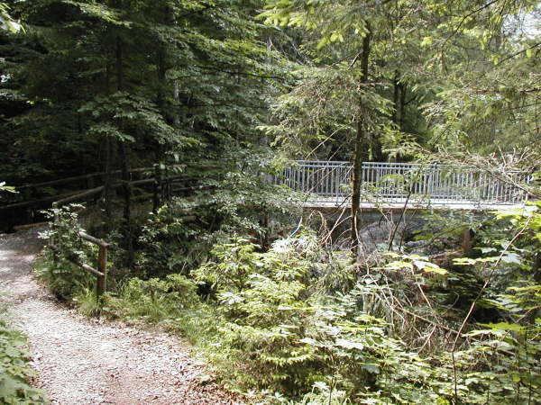 �ber die Br�cke der Klamm