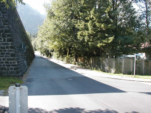 Der Am Rainenbichl Strae folgen