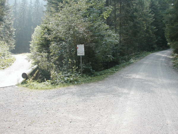 Bergauf Richtung Breitenstein fahren