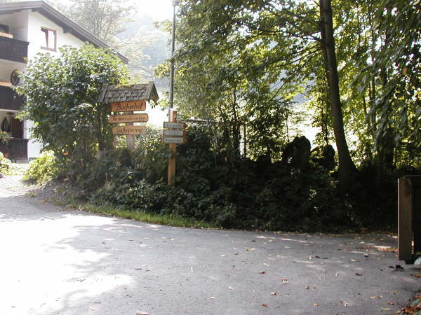 Rechts Richtung Cafe Schweigeralm