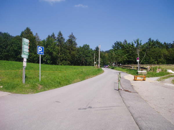 geradeaus weiter bergauf