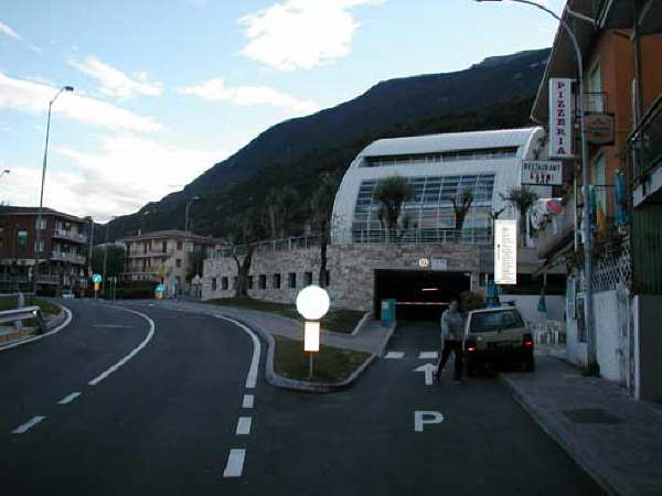 Parkhaus der Seilbahn