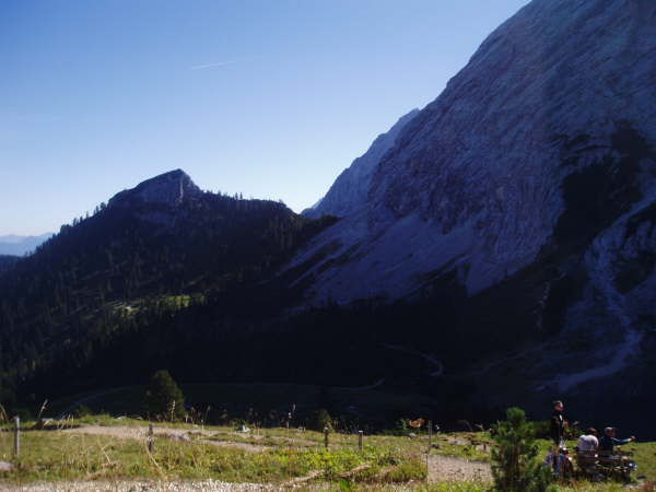 Blick zurck mit Anfahrtsweg