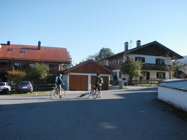 Rechts in die Kaulbachstrae fahren
