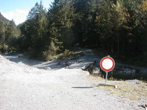 Blick zurck zum Bachbett
