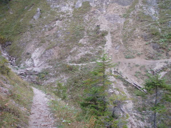 berquerung des Bachgrabens