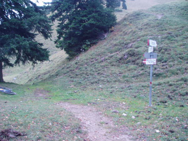 Am Sattel geradeaus weiter