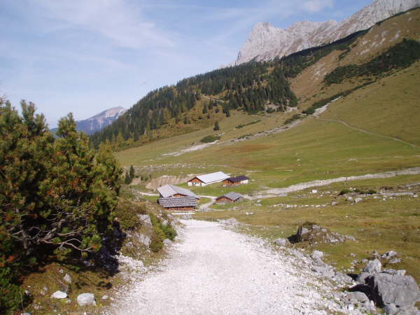 Blick zur�ck zur Ladizalm